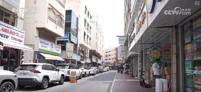 00家小厂包机出海狂揽80亿称霸全球冰球突破网站浙江小镇“反杀”义乌！8(图5)