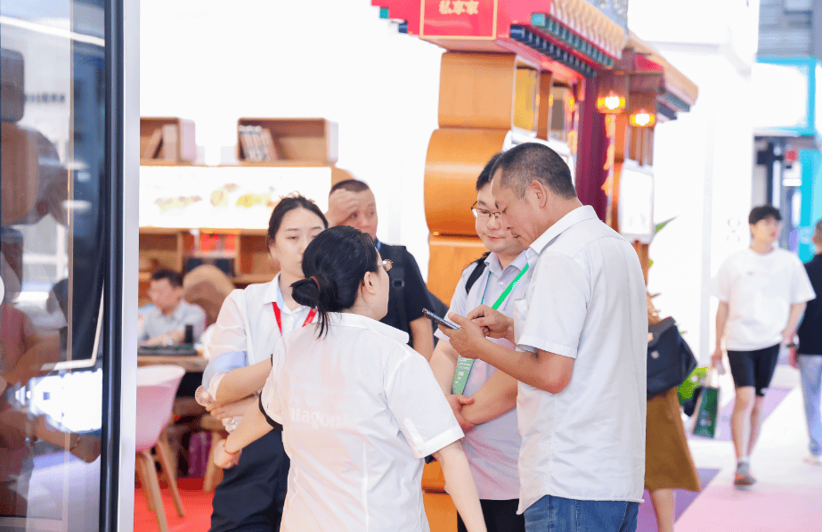 年广州帐篷、睡袋、防潮垫展览会冰球突破网站露营神器-2026(图3)